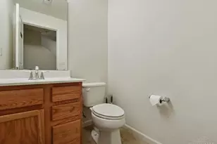 7970 Valley Crossing Dr, Colerain Township, OH 45247 - Photo 33