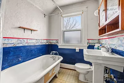 1556 Reid Avenue, Cincinnati, OH 45224 - Photo 11