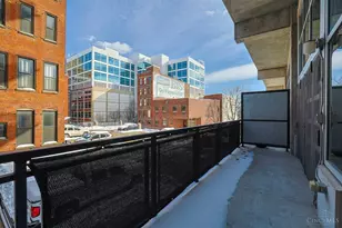 353 W 4th St, Cincinnati, OH 45202 - Photo 21