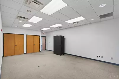 10641 Techwoods Circle, Blue Ash, OH 45242 - Photo 25