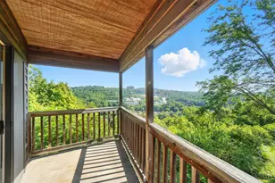 2088 Raeburn Dr, Cincinnati, OH 45223 - Photo 23