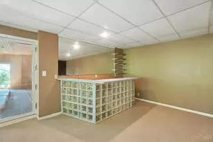 2088 Raeburn Dr, Cincinnati, OH 45223 - Photo 39