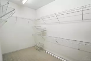 2088 Raeburn Dr, Cincinnati, OH 45223 - Photo 35