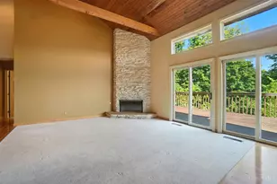 2088 Raeburn Dr, Cincinnati, OH 45223 - Photo 7