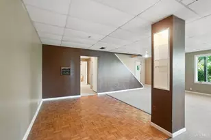 2088 Raeburn Dr, Cincinnati, OH 45223 - Photo 41