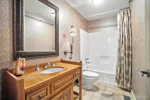 2088 Raeburn Dr, Cincinnati, OH 45223 - Photo 21