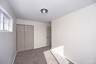 2085 N Teralta Cir, Cincinnati, OH 45211 - Photo 23