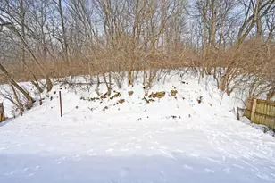 2085 N Teralta Cir, Cincinnati, OH 45211 - Photo 29