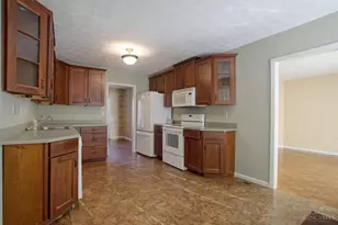 126 Chapel Hill Dr, Fairfield, OH 45014 - Photo 7