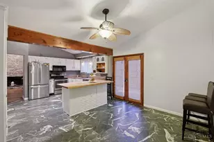 3899 Ridgedale Dr, Cincinnati, OH 45247 - Photo 9