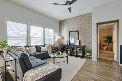 1919 Washburn Street, Cincinnati, OH 45223 - Photo 3