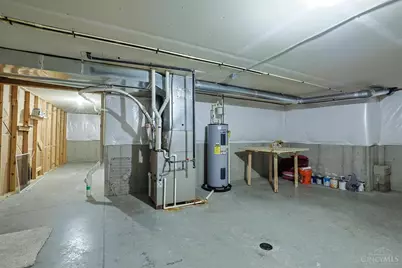 1919 Washburn Street, Cincinnati, OH 45223 - Photo 47