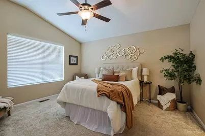 1919 Washburn Street, Cincinnati, OH 45223 - Photo 7