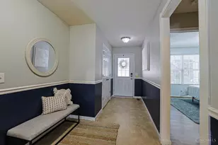 1919 Washburn St, Cincinnati, OH 45223 - Photo 9