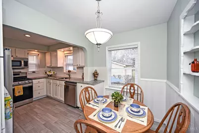 8021 Beech Avenue, Deer Park, OH 45236 - Photo 7