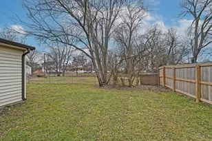 8021 Beech Ave, Deer Park, OH 45236 - Photo 35