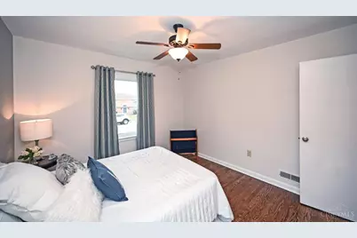 8021 Beech Avenue, Deer Park, OH 45236 - Photo 13