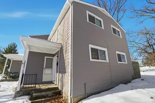 17 Chalmers Ct, Green Hills, OH 45218 - Photo 3