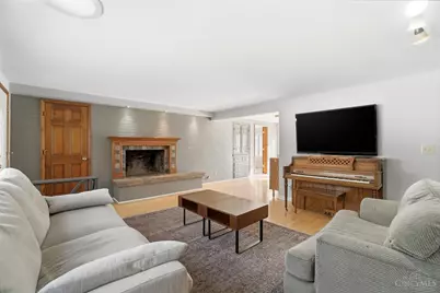 2057 W Loveland Avenue, Loveland, OH 45140 - Photo 5