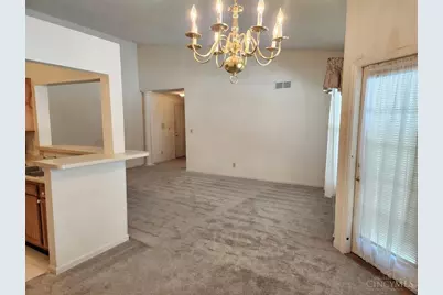 6610 Washington Circle, Franklin, OH 45005 - Photo 3