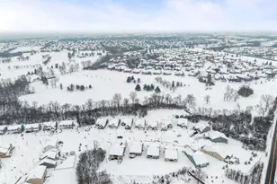 2160 Prestwick Bend, Miamisburg, OH 45342 - Photo 11