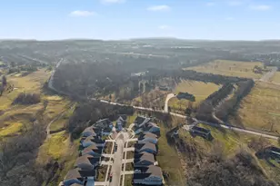 2160 Prestwick Bend, Miamisburg, OH 45342 - Photo 11