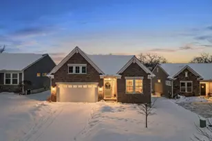 2160 Prestwick Bend, Miamisburg, OH 45342 - Photo 1