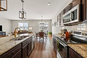 2160 Prestwick Bend, Miamisburg, OH 45342 - Photo 31