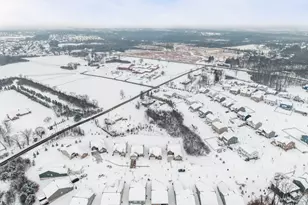 2160 Prestwick Bend, Miamisburg, OH 45342 - Photo 9