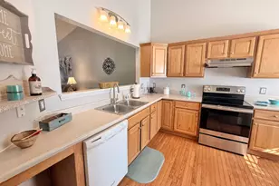 220 Gatehouse Ct, Monroe, OH 45050 - Photo 9