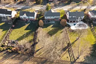 397 Huntington Dr, Loveland, OH 45140 - Photo 57