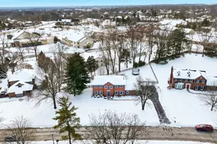 11865 Nathanshill Ln, Symmes Township, OH 45249 - Photo 3