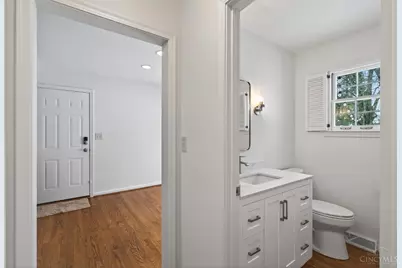 987 Chesterton Way, Anderson Township, OH 45230 - Photo 17