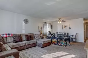 1808 Waynebrook Dr, Middletown, OH 45044 - Photo 3