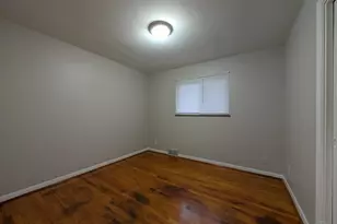 8829 Mockingbird Ln, Springfield Township, OH 45231 - Photo 15