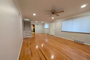 8829 Mockingbird Ln, Springfield Township, OH 45231 - Photo 7