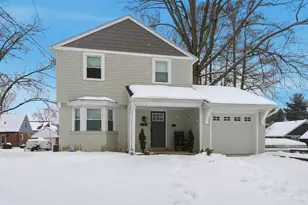 4207 Simpson Ave, Cincinnati, OH 45227 - Photo 1