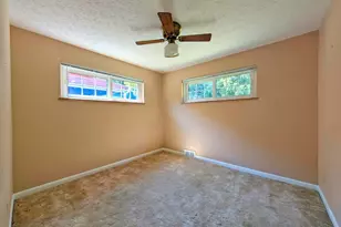 451 Kitty Ln, Delhi Township, OH 45238 - Photo 9