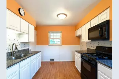 451 Kitty Lane, Delhi Township, OH 45238 - Photo 5