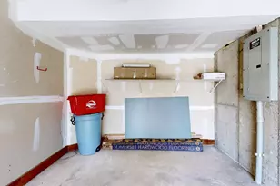 3918 Enterprise Cir, Colerain Township, OH 45252 - Photo 21