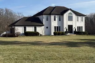 9986 Pond Woods Ln, Sharonville, OH 45241 - Photo 1