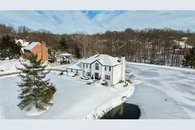 9986 Pond Woods Lane, Sharonville, OH 45241 - Photo 5