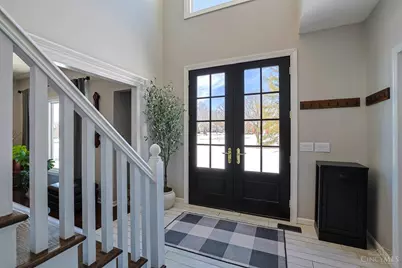 9986 Pond Woods Lane, Sharonville, OH 45241 - Photo 7