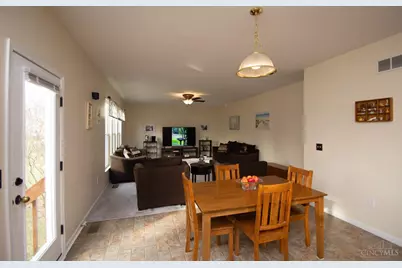 6323 Ashford Drive, Miami Township, OH 45140 - Photo 17