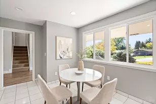 9528 Croton Dr, Montgomery, OH 45242 - Photo 7