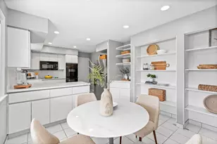 9528 Croton Dr, Montgomery, OH 45242 - Photo 5