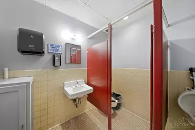 440 Northland Boulevard, Forest Park, OH 45240 - Photo 17