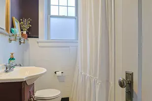 832 Sunset Ave, Cincinnati, OH 45205 - Photo 29