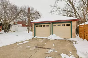 832 Sunset Ave, Cincinnati, OH 45205 - Photo 37