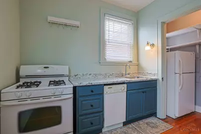832 Sunset Avenue, Cincinnati, OH 45205 - Photo 41
